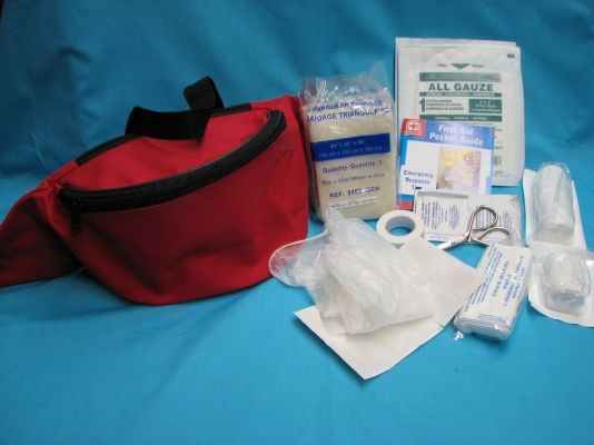 Trousse #10 en tissu rouge